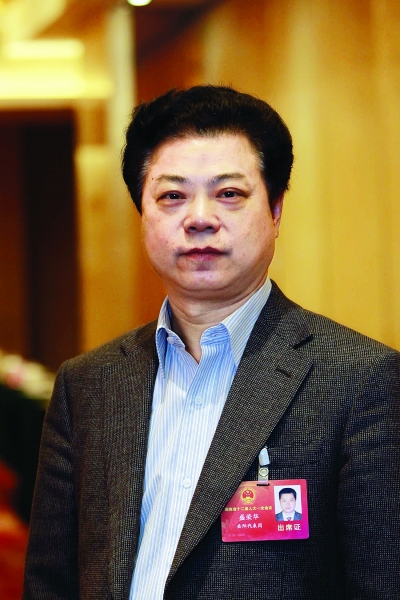 湖南14个市州委书记、市州长展望2013年