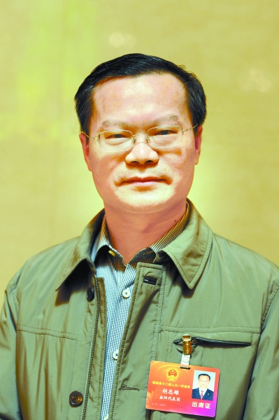 湖南14个市州委书记、市州长展望2013年